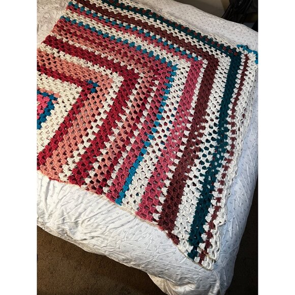 VTG Handmade Crochet Granny Square Afghan Blanket Pink Blue White Cozy Home - Picture 10 of 16